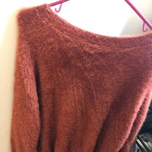 ee:some back tie fuzzy sweater rust color